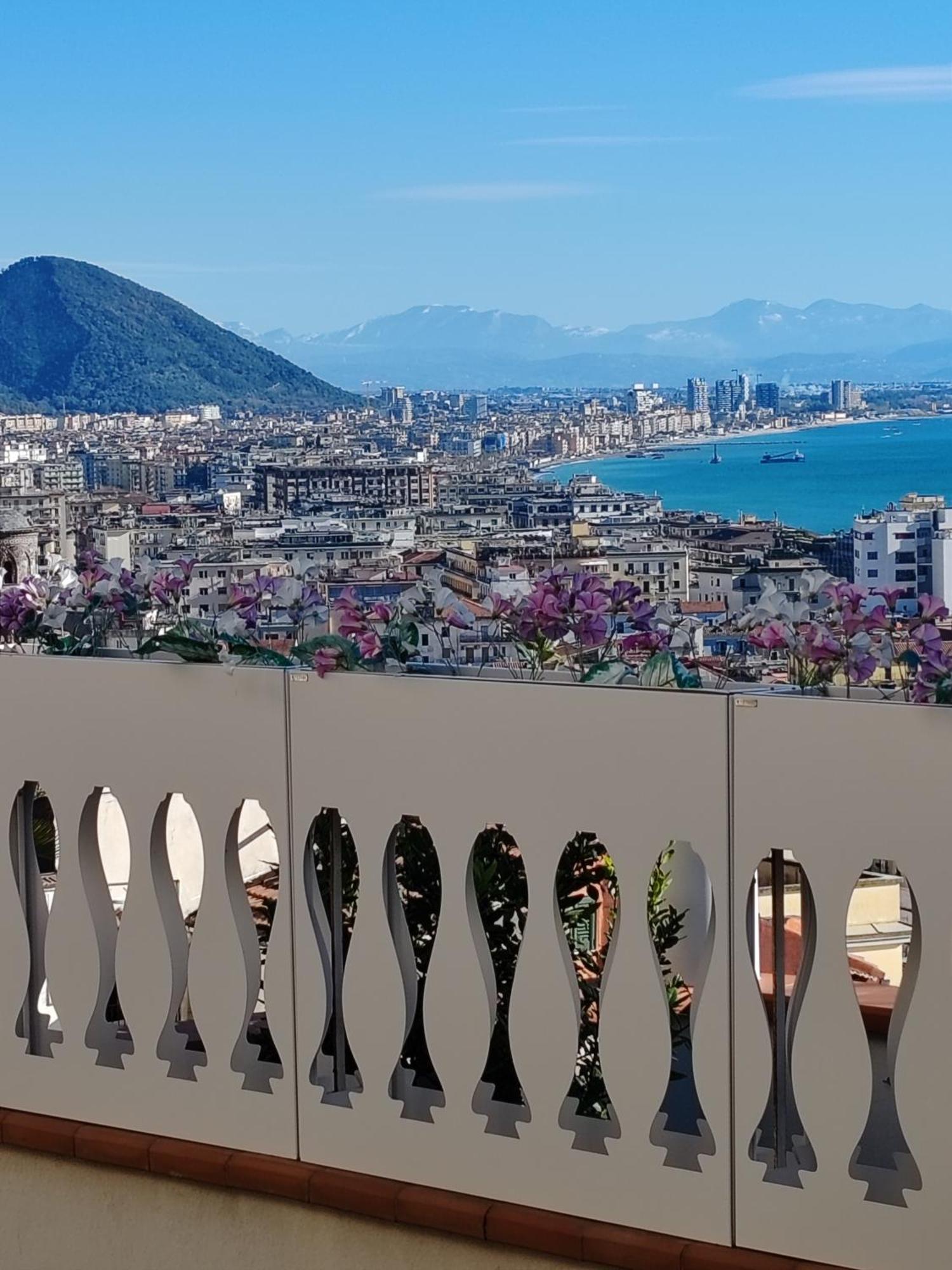 Smart House Ingresso Indipendente- Amalfi Coast Apartment Salerno Luaran gambar